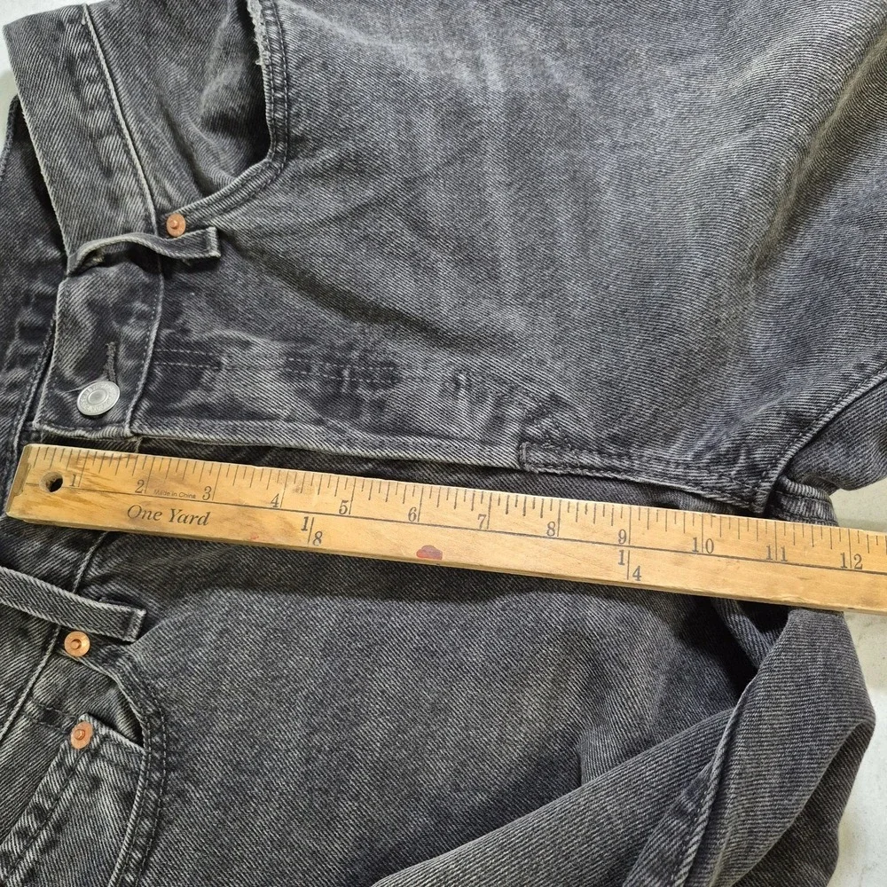 Vintage Levi's 501 Premium Jeans Men's 28Wx32L Black Straight‎ Button Fly 90s